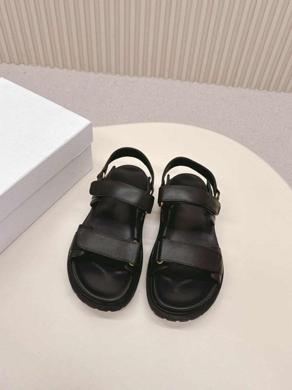 Velcro Hook Loop - صنادل نسائية فاخرة ذات نعل مرتفع