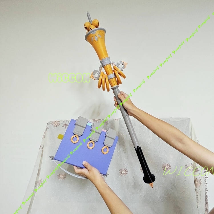 Zenless Zone Zero Lucia Cospla - مراجعة Cosplay Prop Book وسعره